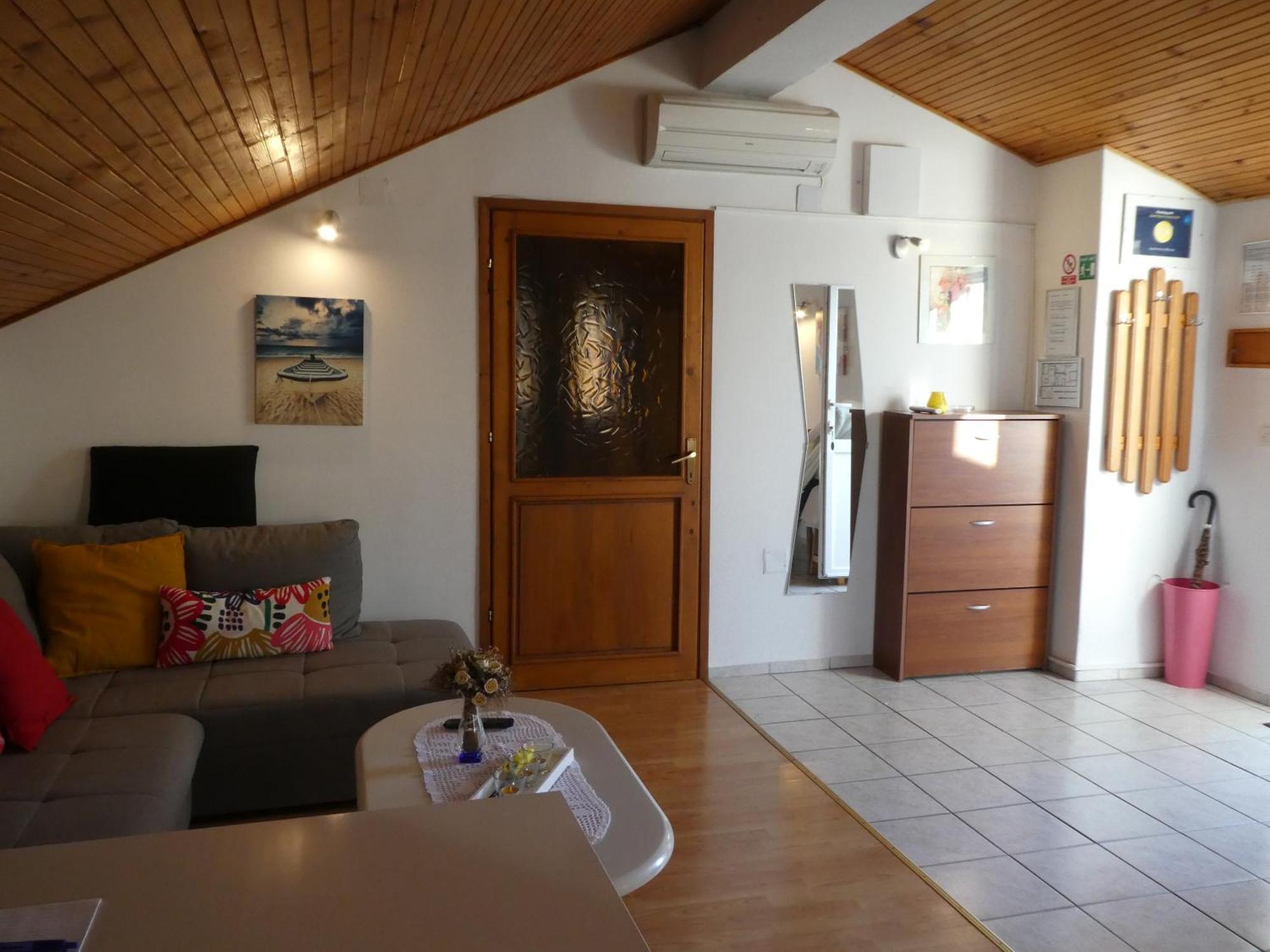 Apartments Milenka Пунат Стая снимка