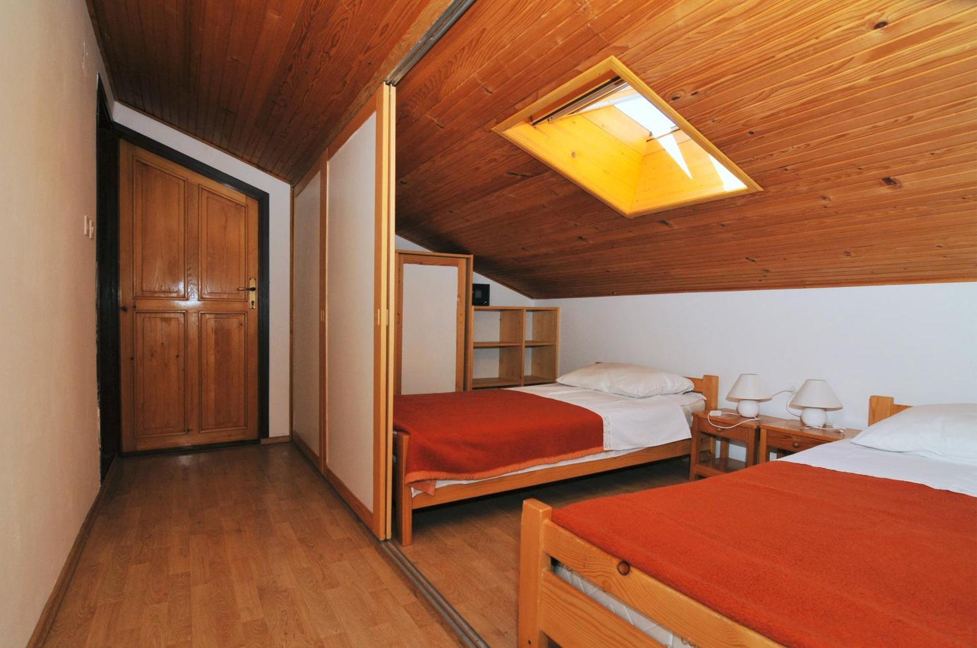 Apartments Milenka Пунат Стая снимка